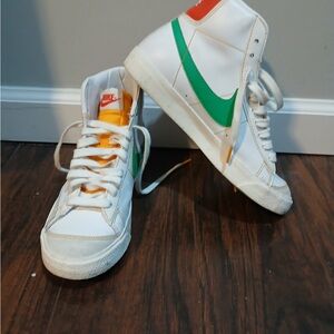 RARE Nike Blazer Mid GS youth Roswell Rayguns RARE